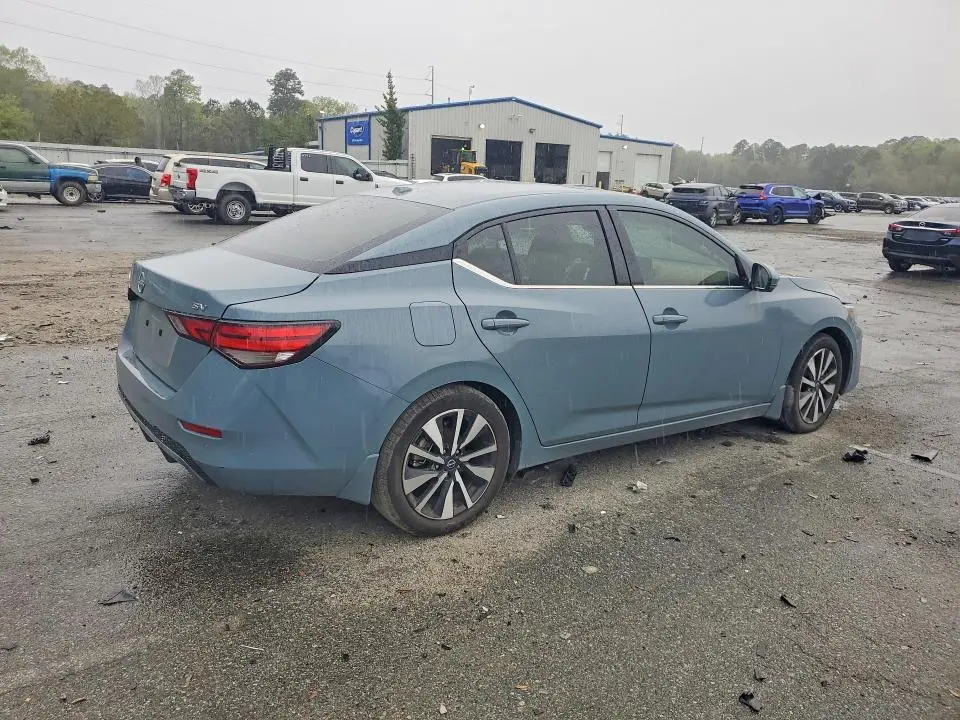 2024 NISSAN SENTRA SV  