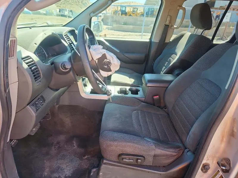 2012 NISSAN PATHFINDER S  