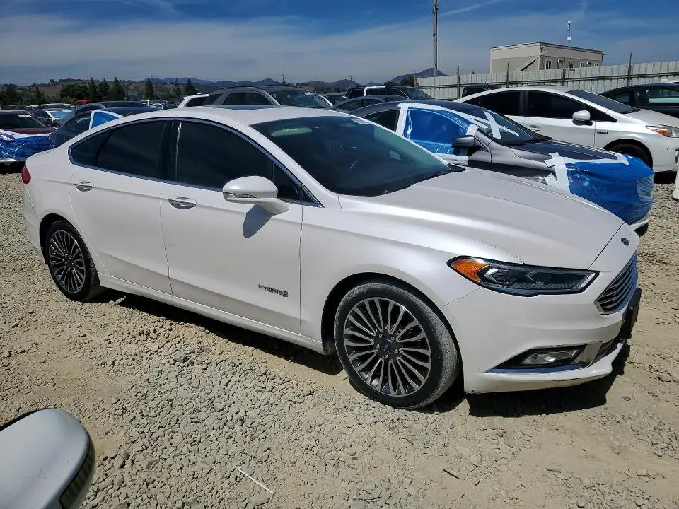 2017 FORD FUSION TITANIUM HEV  