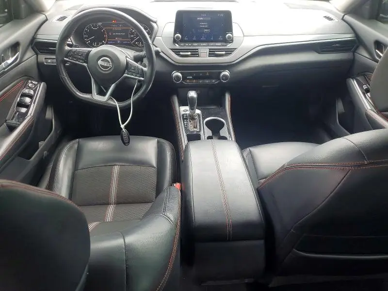 2023 NISSAN ALTIMA SR  