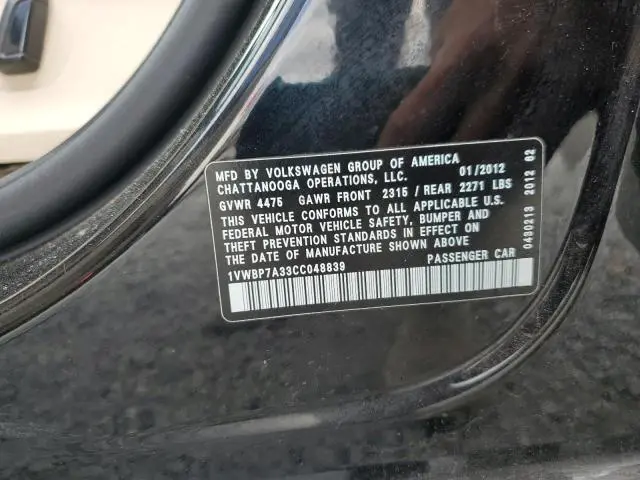 2012 VOLKSWAGEN PASSAT SE  