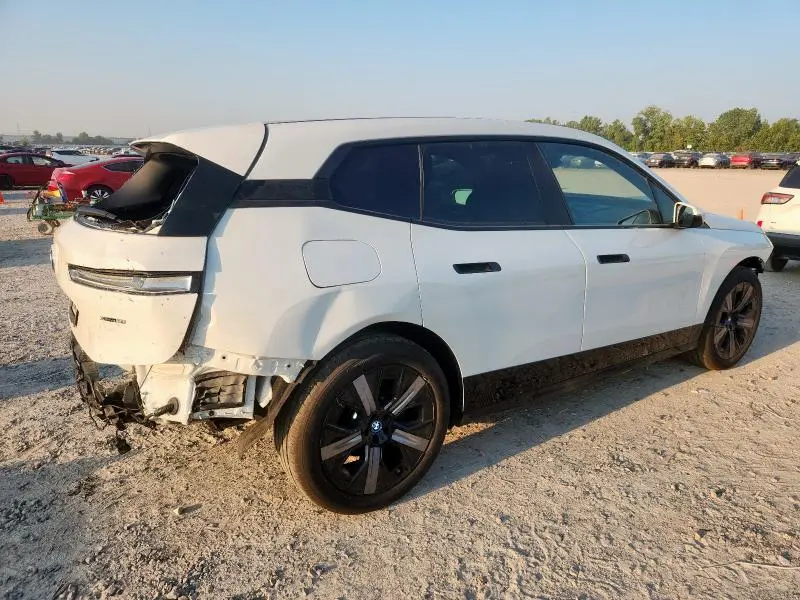 2025 BMW IX XDRIVE50  