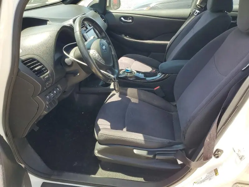 2013 NISSAN LEAF S  