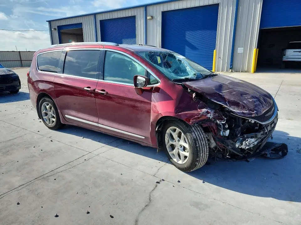 2020 CHRYSLER PACIFICA TOURING L PLUS  