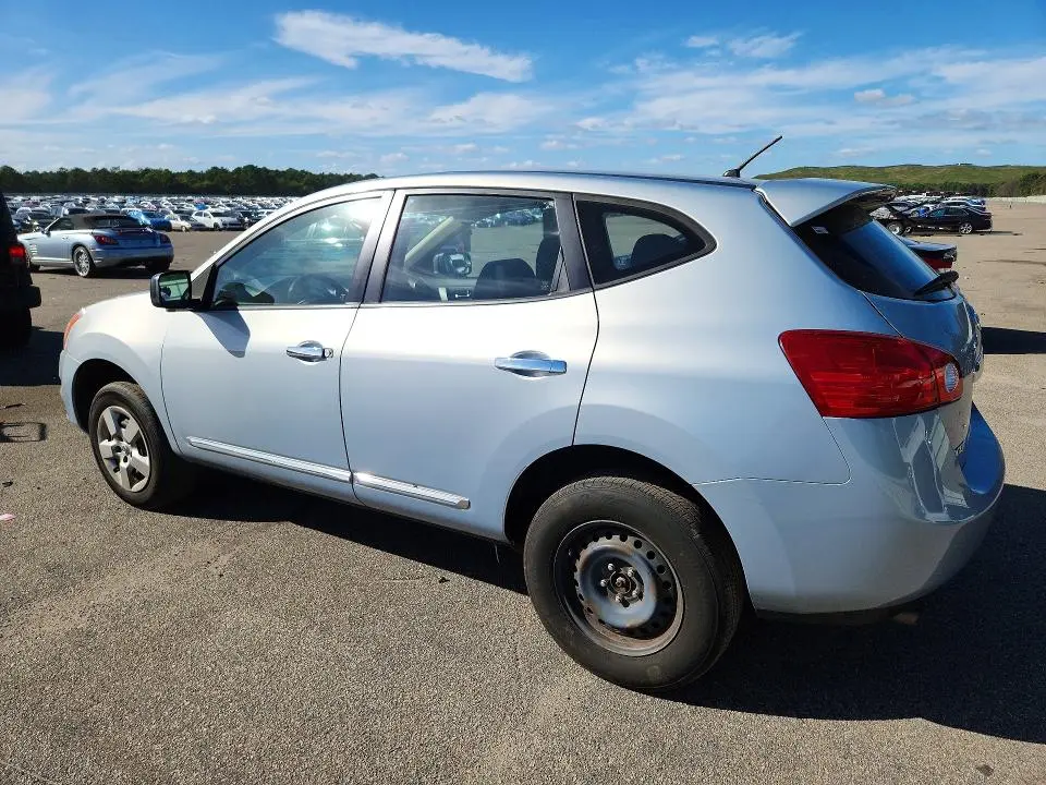 2013 NISSAN ROGUE S  