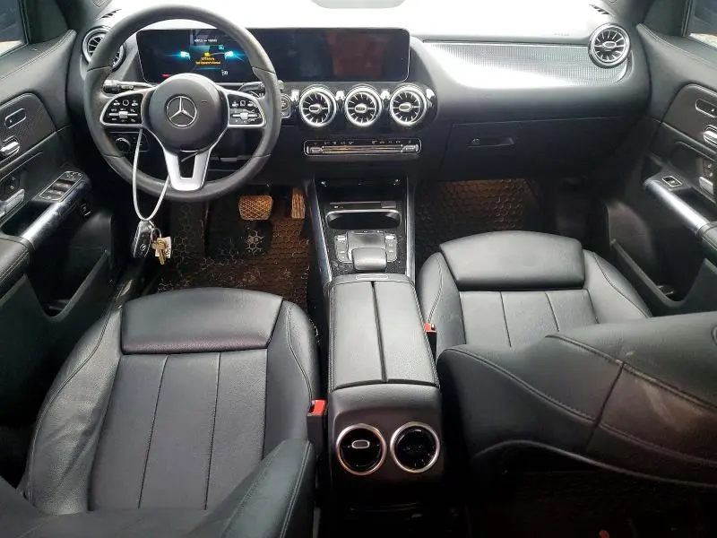 2021 MERCEDES-BENZ GLA 250 4MATIC  