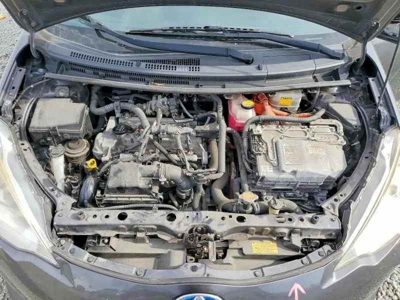2014 TOYOTA PRIUS C TWO  