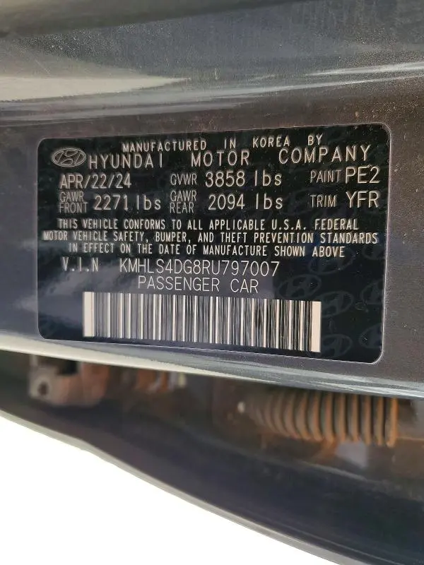 2024 HYUNDAI ELANTRA SEL  