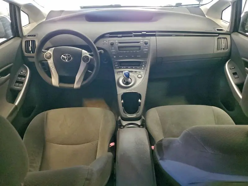 2011 TOYOTA PRIUS   