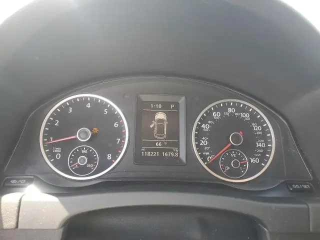 2017 VOLKSWAGEN TIGUAN S  