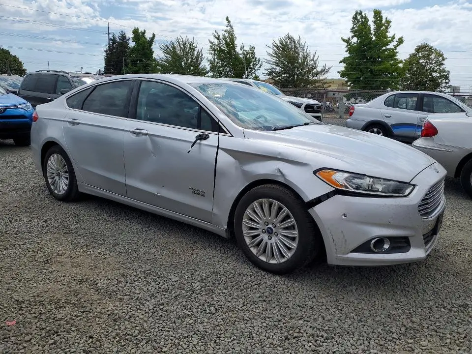 2013 FORD FUSION SE PHEV  