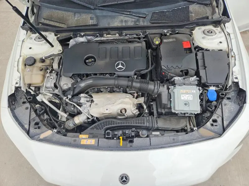 2021 MERCEDES-BENZ CLA 250  
