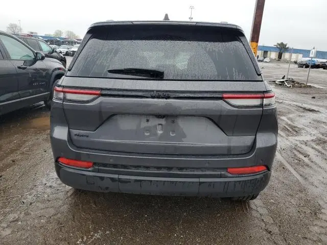 2024 JEEP GRAND CHEROKEE LAREDO  
