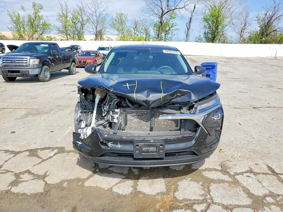 2024 CHEVROLET TRAX LS  