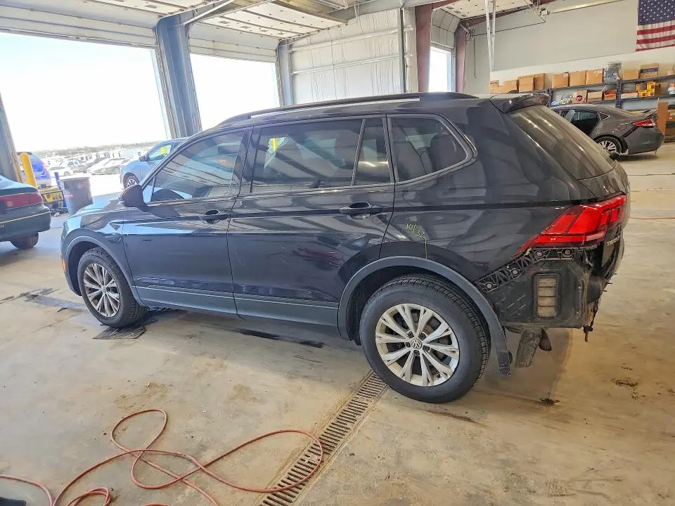 2018 VOLKSWAGEN TIGUAN S  