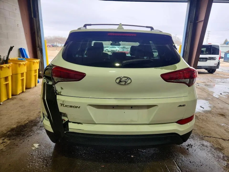2018 HYUNDAI TUCSON SEL  
