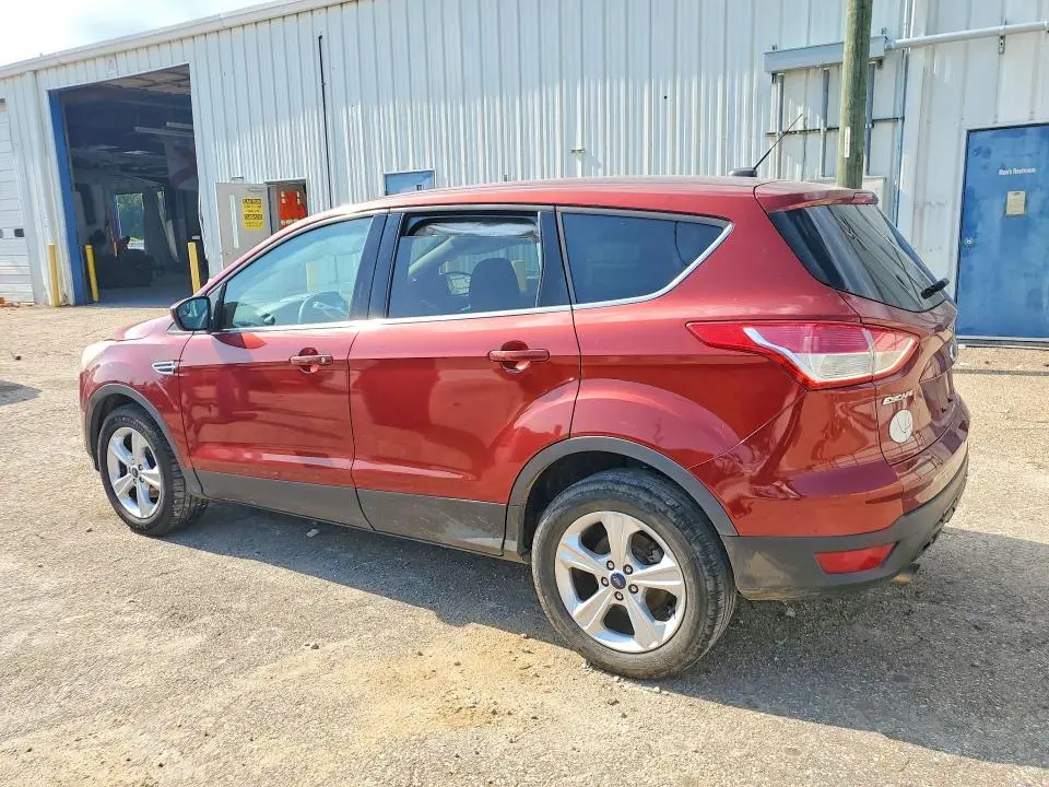 2016 FORD ESCAPE SE  