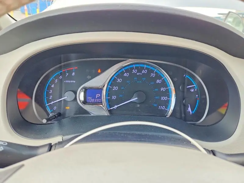 2013 TOYOTA SIENNA   