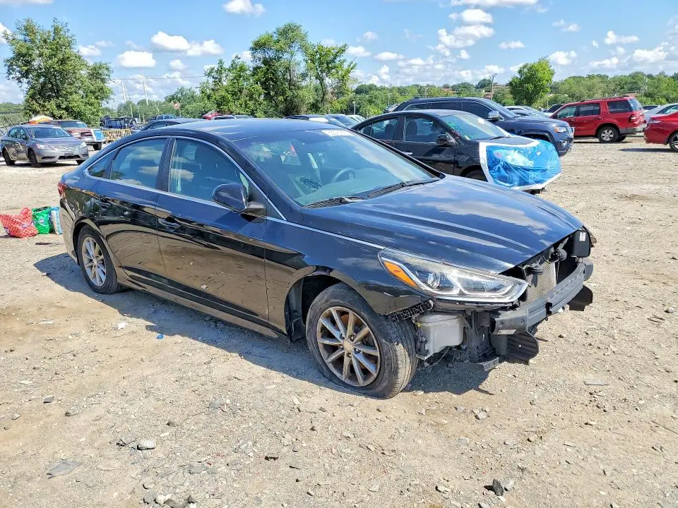 2018 HYUNDAI SONATA SE  