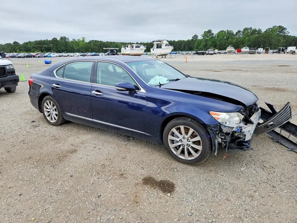 2010 LEXUS LS 460L  