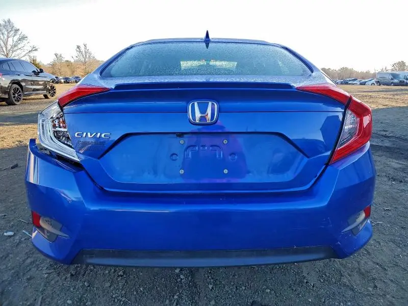 2018 HONDA CIVIC EX  