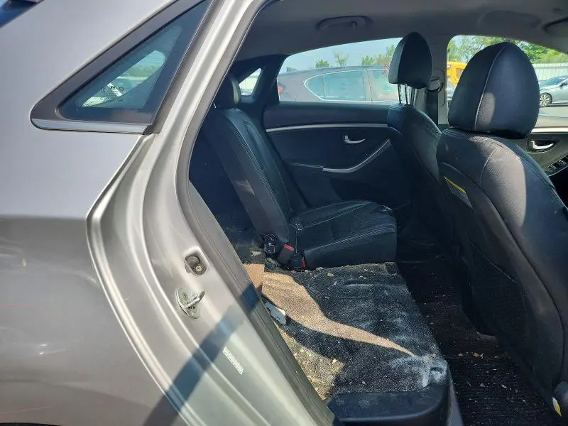 2017 HYUNDAI ELANTRA GT BASE  