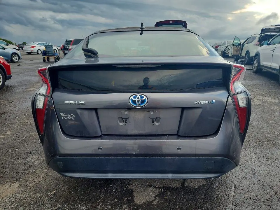 2017 TOYOTA PRIUS THREE  