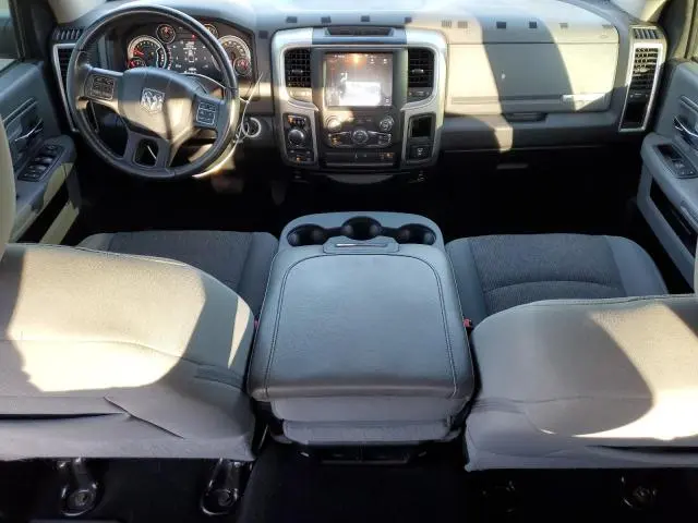 2018 RAM 1500 SLT  