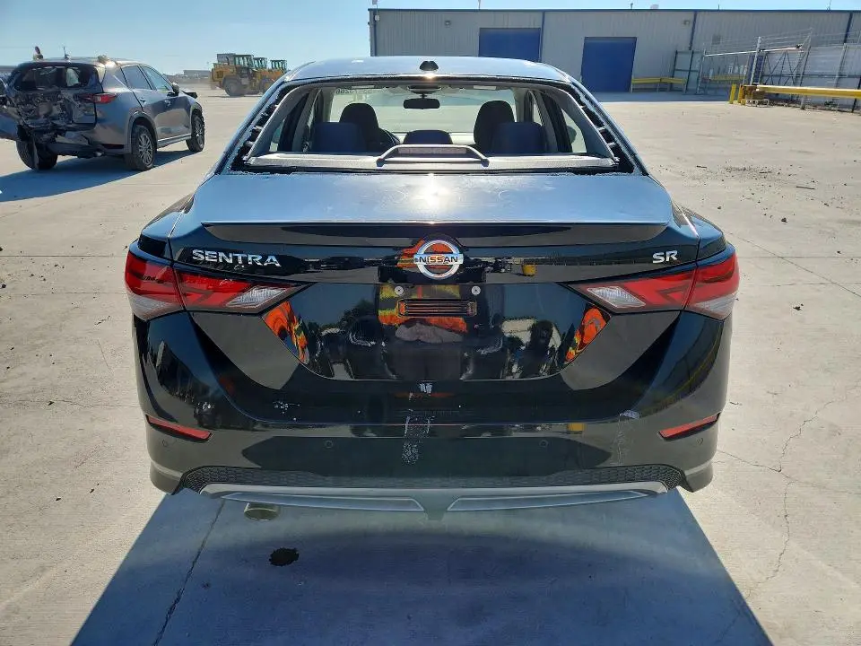 2022 NISSAN SENTRA SR  