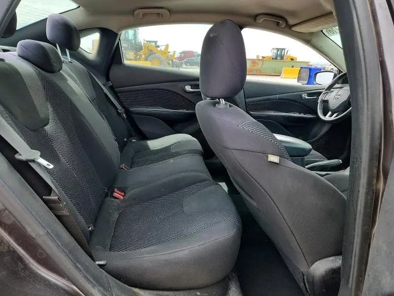 2015 DODGE DART SE AERO  