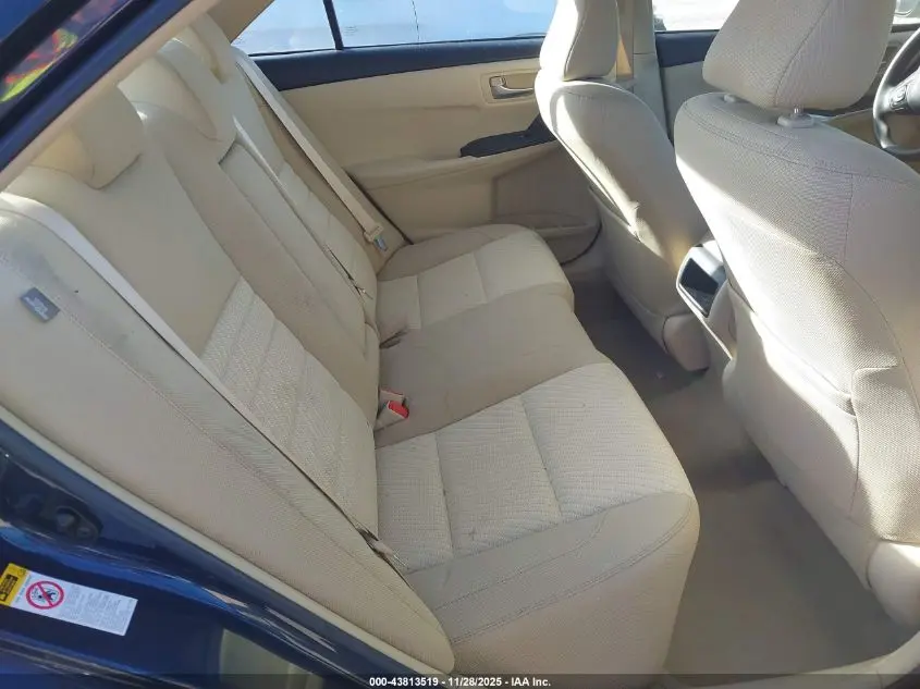 2016 TOYOTA CAMRY LE