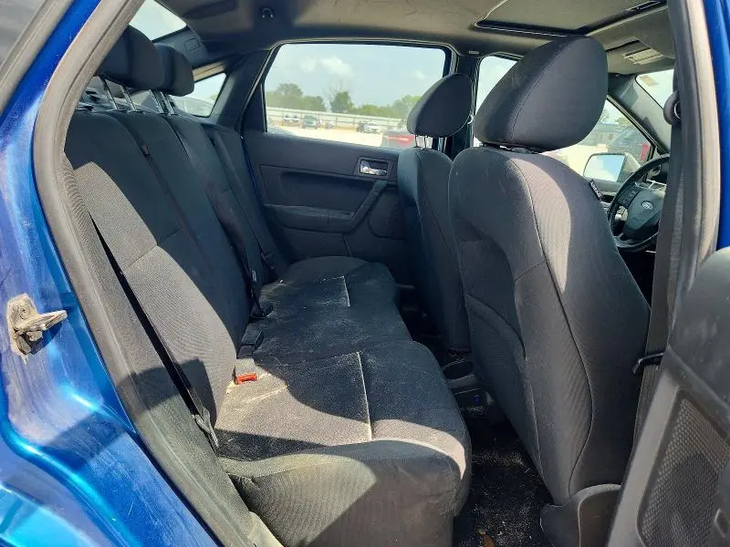 2010 FORD FOCUS SES  