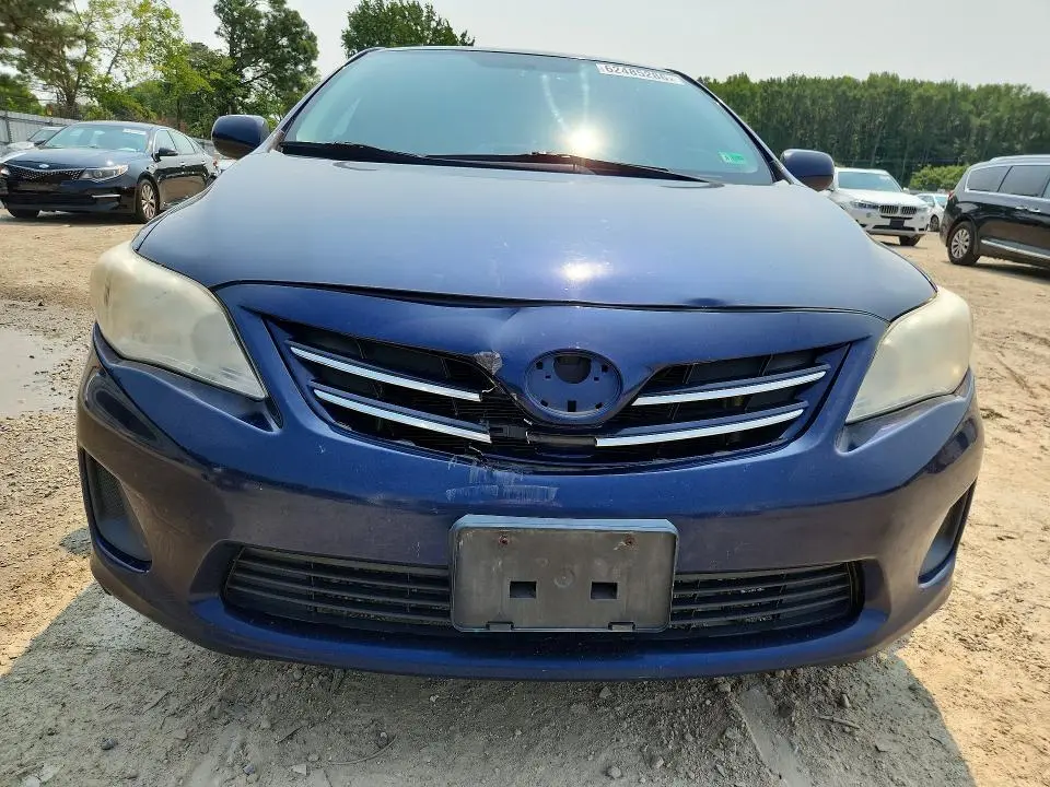 2013 TOYOTA COROLLA LE  
