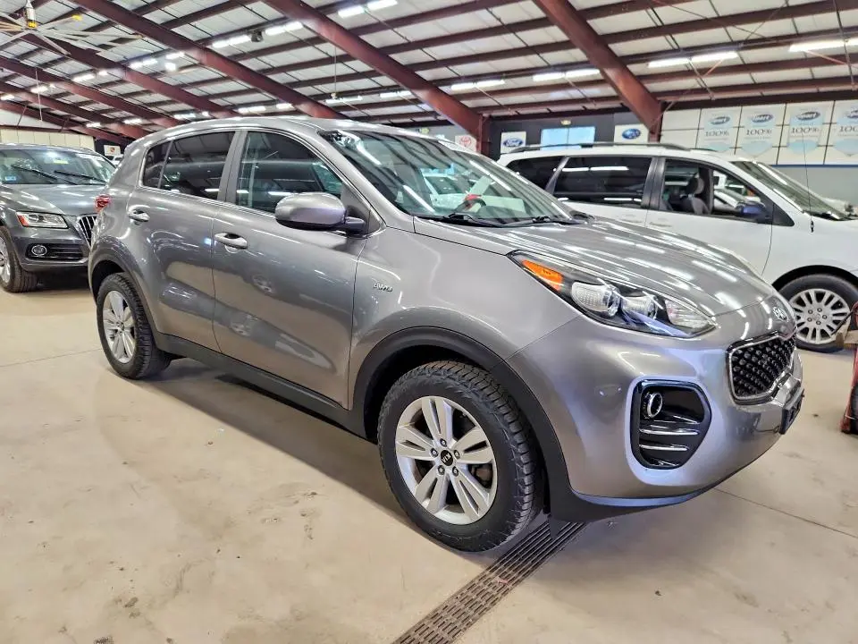 2018 KIA SPORTAGE LX  