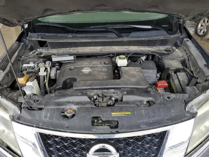 2014 NISSAN PATHFINDER SV  