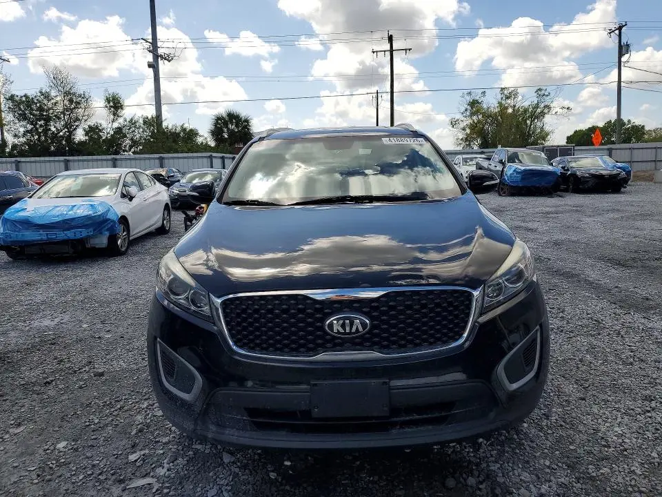 2016 KIA SORENTO LX V6  