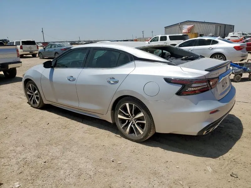 2022 NISSAN MAXIMA SV  