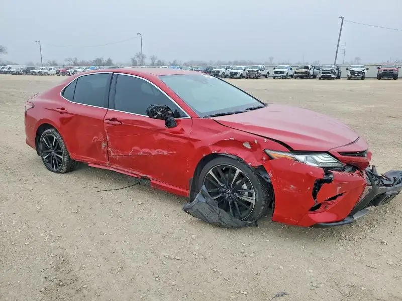 2019 TOYOTA CAMRY XSE  