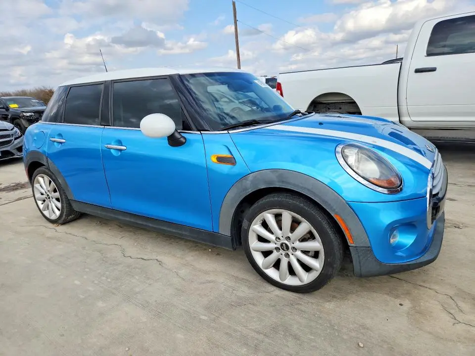 2015 MINI COOPER   