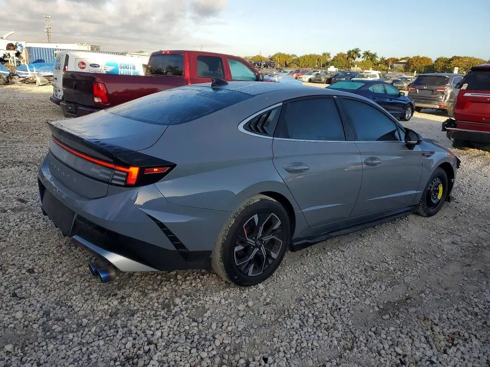 2025 HYUNDAI SONATA SEL  