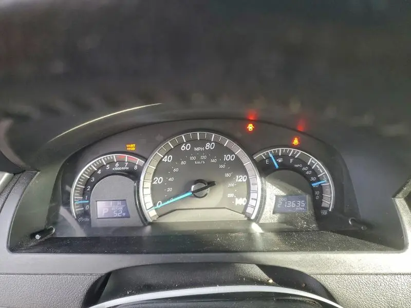 2012 TOYOTA CAMRY BASE  