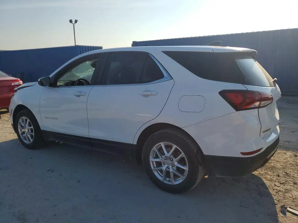 2022 CHEVROLET EQUINOX LT  