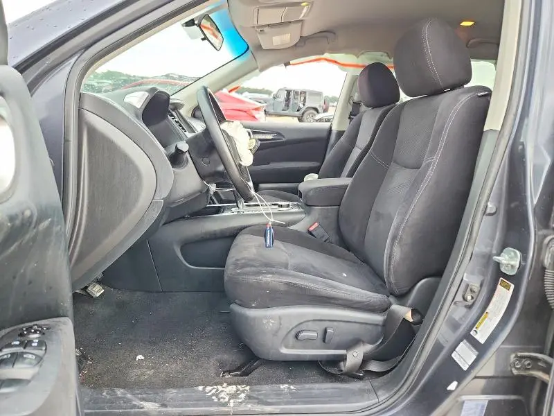 2014 NISSAN PATHFINDER SV  