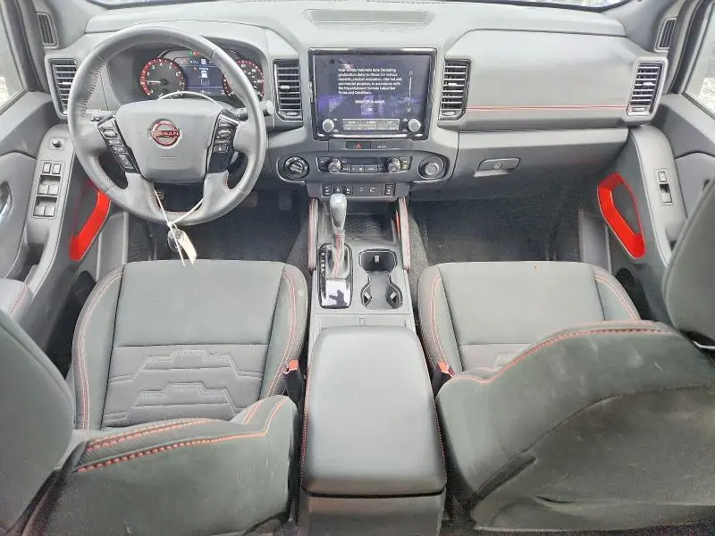 2022 NISSAN FRONTIER PRO-4X  