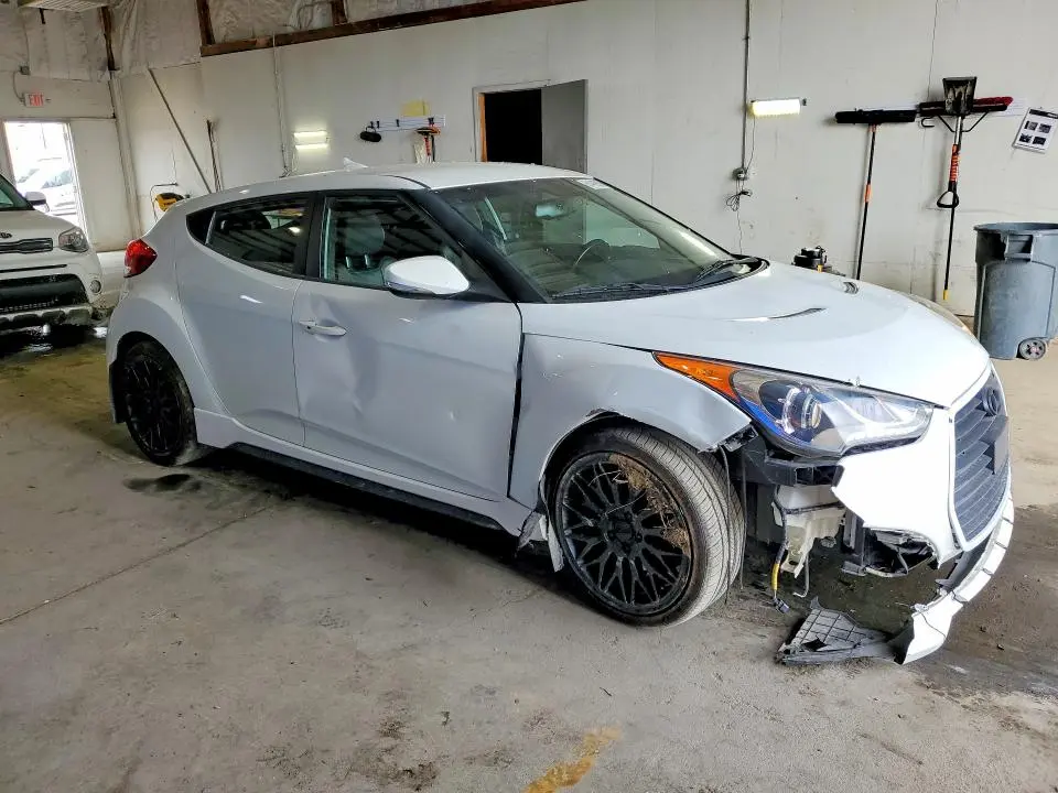 2015 HYUNDAI VELOSTER TURBO  