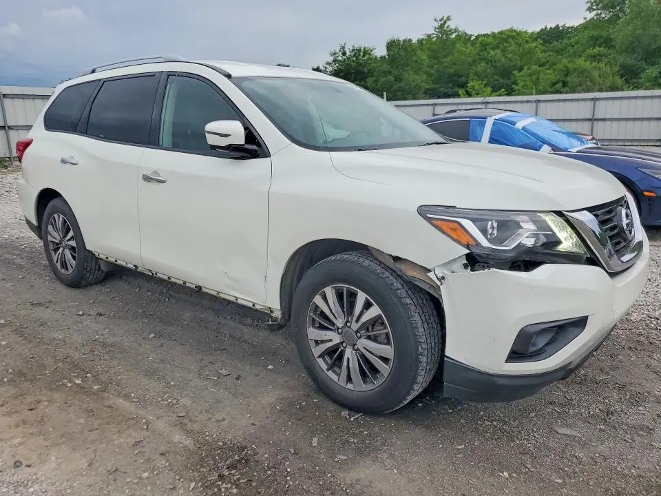 2019 NISSAN PATHFINDER SL  