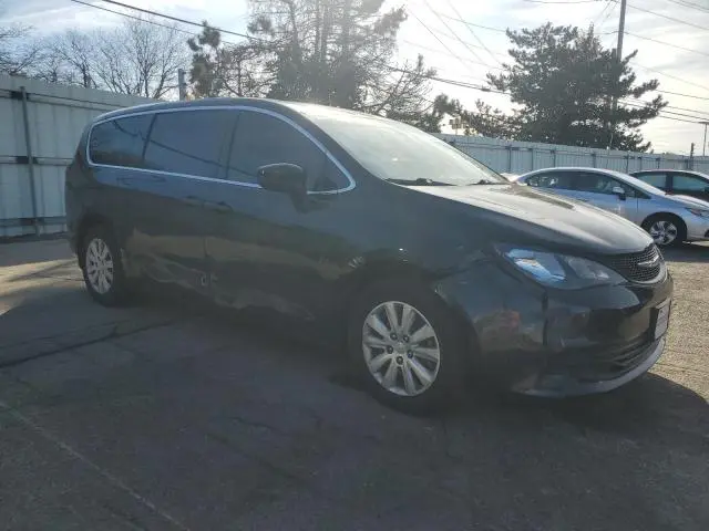 2020 CHRYSLER VOYAGER L  