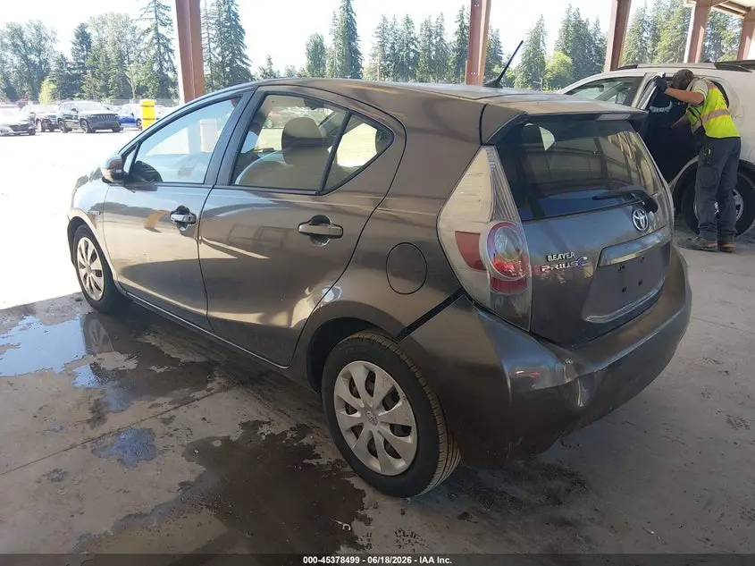 2012 TOYOTA PRIUS C TWO