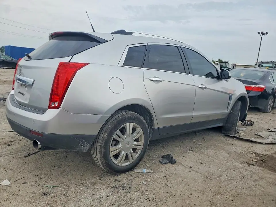 2011 CADILLAC SRX LUXURY COLLECTION  