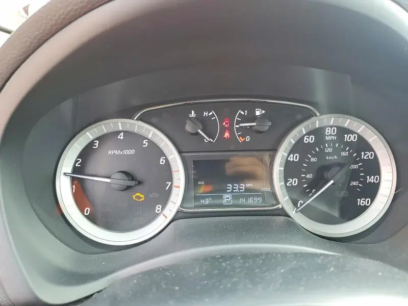 2014 NISSAN SENTRA SV  